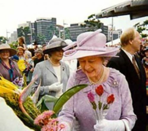 Queen Elizabeth II at People’s Day, Roma Street Parkland, 2002
